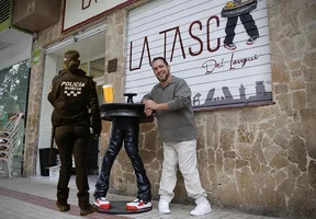 tasca1-kNqH-Rr3wOPAz1PodeDNJ7oxte8O-1200x840@Diario-20Sur_jpg.webp tasca1-kNqH-Rr3wOPAz1PodeDNJ7oxte8O-1200x840@Diario-20Sur_jpg.webp