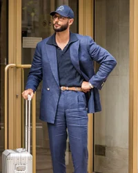 navy-linen-suit-with-polo-shirt-and-baseball-cap-2024-11-27-16-39-41.webp navy-linen-suit-with-polo-shirt-and-baseball-cap-2024-11-27-16-39-41.webp