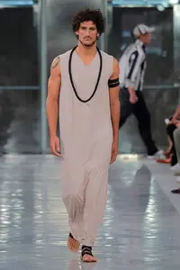 1366_2000-2.jpg 1366_2000-2.jpg