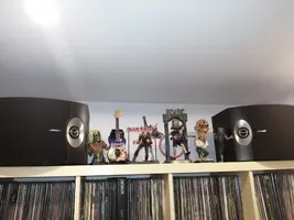 Altavoces.jpeg Altavoces.jpeg