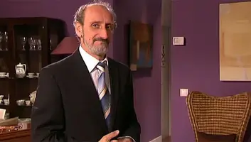 enrique-jose-luis-gil-basureros_MDSVID20121022_0078_3.webp