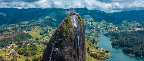 Guatape-Colombia.webp