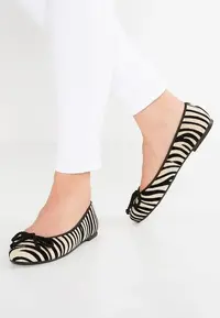 Pretty Ballerinas Pretty Ballerinas JUNGLA - Bailarinas - bianco DD95558.webp