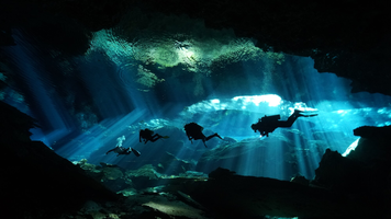 Cenote Chack 4.JPG