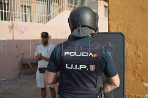 Registro-policia-nacional-los-rosales-011.webp