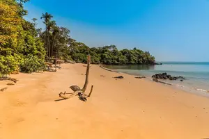 guinea-bissau_portada_bolama_shutterstockrf_546740734_(c)damian_pankowiecshutterstock_-_copia_0.webp