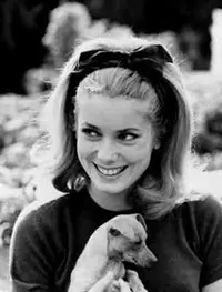 fotosper_catherinedeneuve1.webp