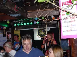 019 cantando.webp