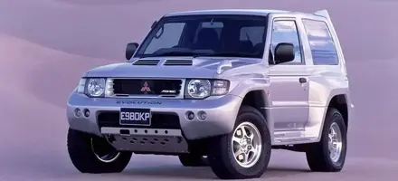 mitsubishi_pajero_evolution_0318_006_1440x655c.webp