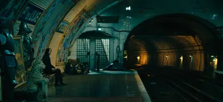 jhon wick 4  metro station.jpg