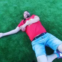 siesta mad cool.webp
