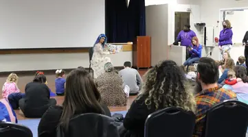 20221208-141011-OCEDragQueenAA 12-8.jpg