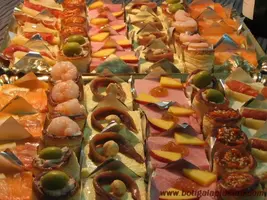 canapés.webp