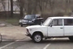1258017054_Car_Pulling_fail.gif