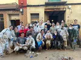 voluntarios dana valencia 2024.webp