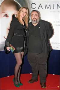 14559_carolina-bang-y-alex-de-la-iglesia-en-el-estreno-de-camino.webp