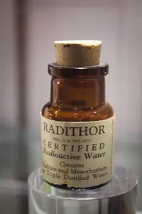 Radithor_bottle_(25799475341).webp