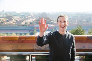 mark-zuckerberg-fortuna-max-donacion-reasonwhy.es__0 (1).webp