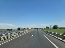 HLCea6KWIAA_I5m.webp