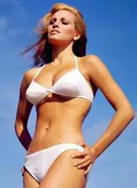Raquel-Welch-Hottest-Sexiest-Photo-Collection-24.webp