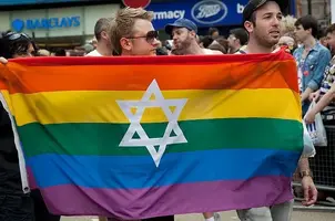 this-jewish-pride-flag-has-sparked-an-ugly-fight--2-413-1498945272-4_dblbig.webp