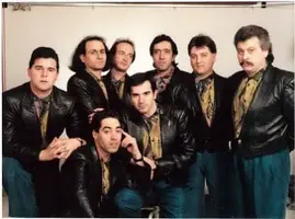 normal_Domino 3[1].jpg