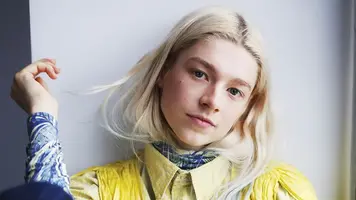 hunter-schafer.webp