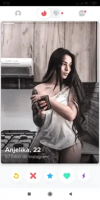 Screenshot_2019-08-13-08-36-47-198_com.tinder.png