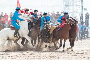 final-round-of-Kok-boru-between-teams-of-Kazakhstan-and-Kyrgystan.-Photo-Credit-R.-Ilyasov-wor...jpg
