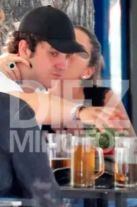 froilan-mar-torres-beso-1560255604.webp