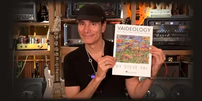 steve-vai-lanza-vaideology.jpg