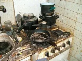 dirty-kitchen.webp
