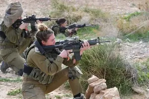 women-combat.webp