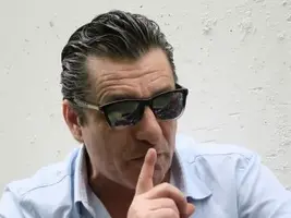 Futre amenazando.jpg