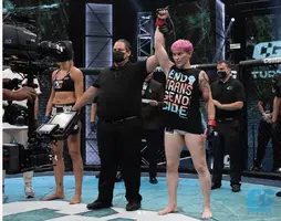 Screenshot 2021-09-12 at 08-19-11 De veterano de guerra en Afganistán a debutar en MMA como l...webp