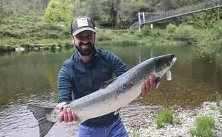 campanu-asturias-pescador1-U402257428zvG-U14037992429QmD-624x385@El Comercio-ElComercio.webp